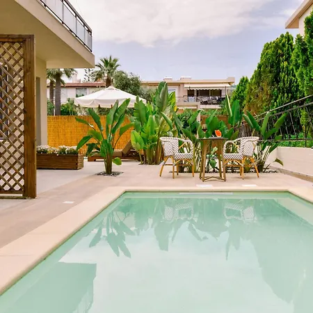 Nidra Veranda With Private Pool Апартаменти *