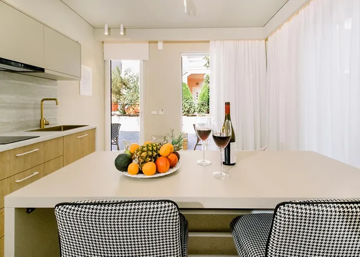 Apartman Nidra With Veranda Hriszí Aktí Haniá