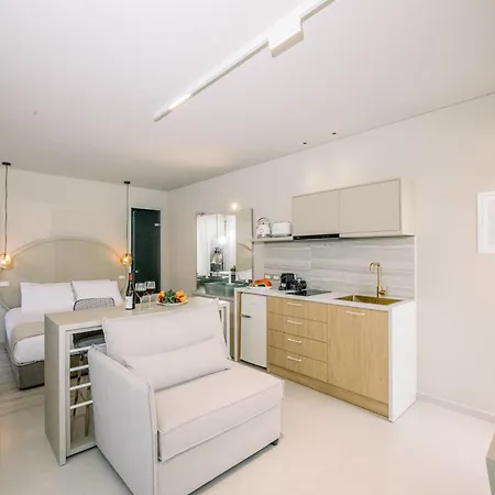 Nidra With Veranda * 干尼亞