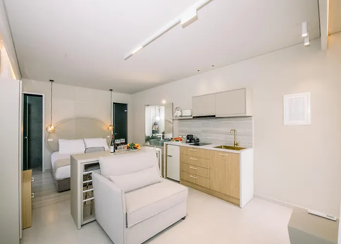 Nidra With Veranda * 干尼亞